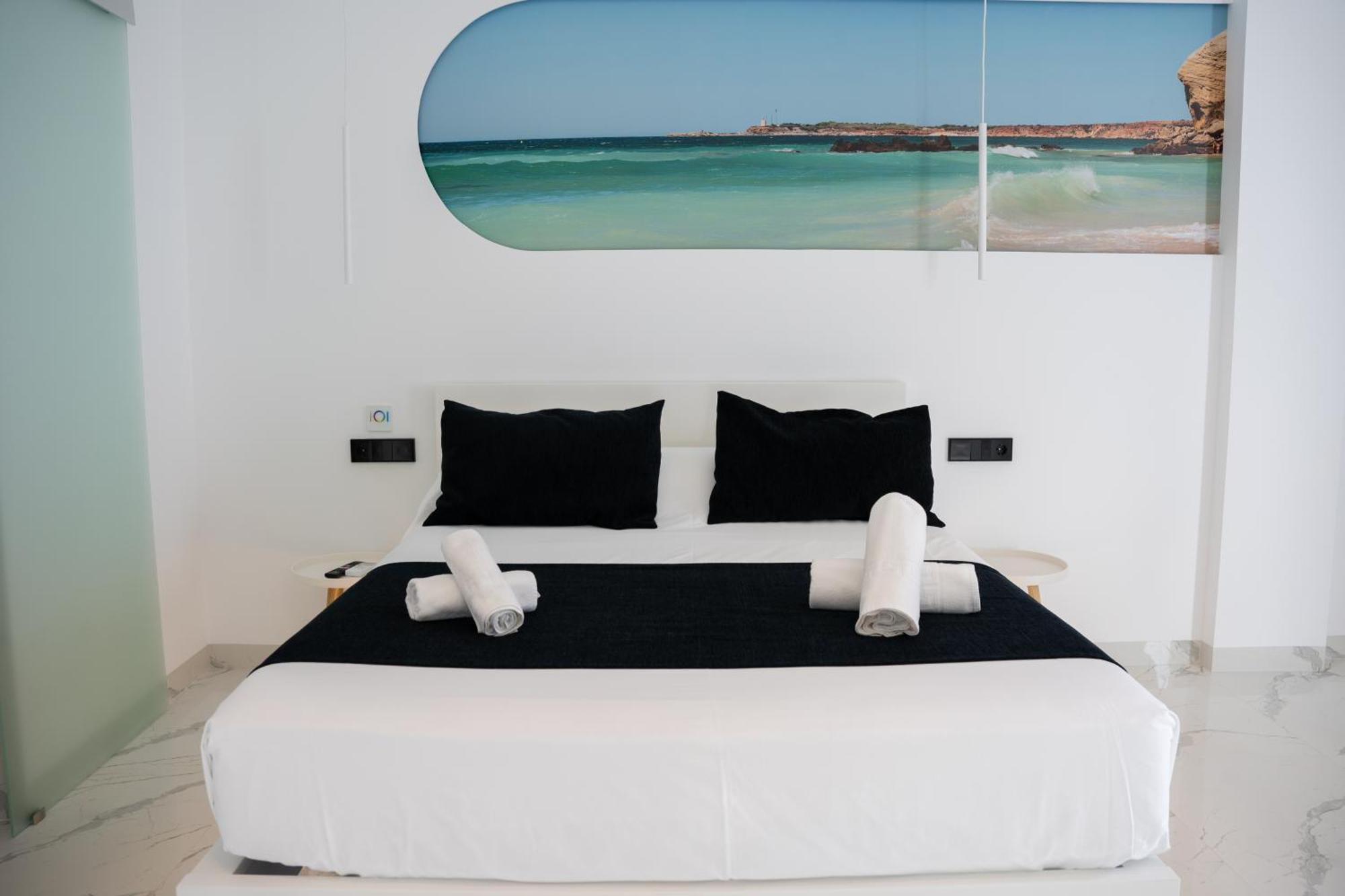 Apartamentos Alsa Conil Conil De La Frontera Exterior photo